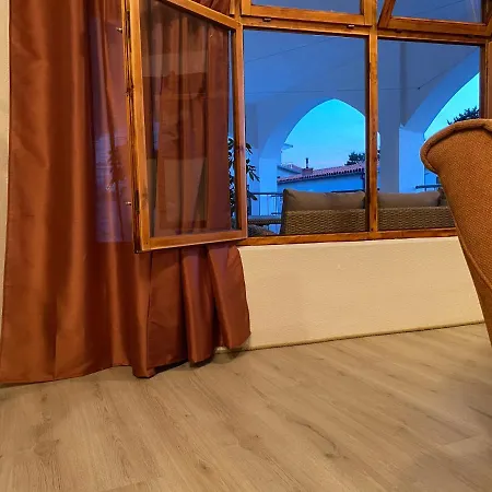 Apartment Summer Breeze Baska Voda