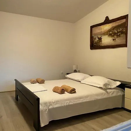 Apartment Summer Breeze Baska Voda